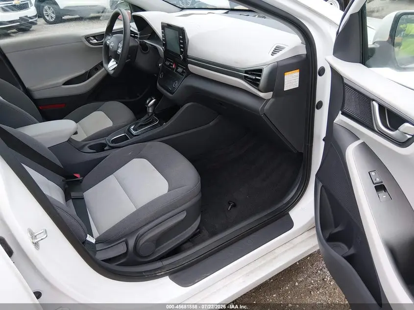 2020 HYUNDAI IONIQ HYBRID BLUE