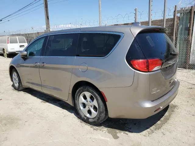 2017 CHRYSLER PACIFICA LX  
