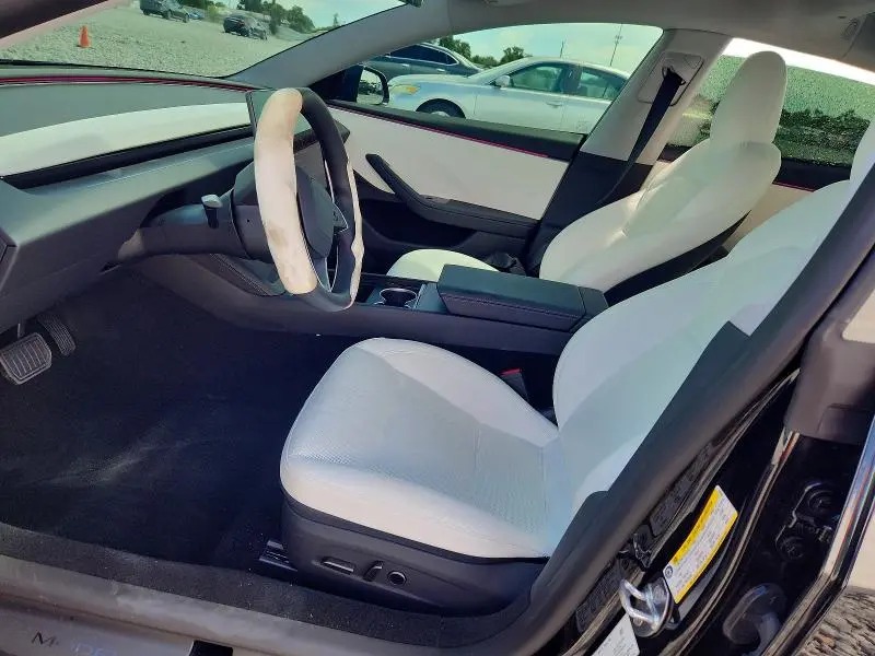 2026 TESLA MODEL 3   
