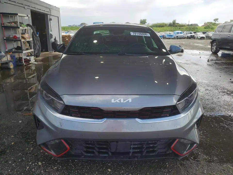 2024 KIA FORTE GT LINE  