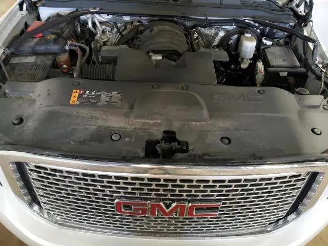 2017 GMC YUKON XL DENALI  