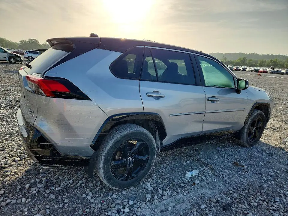 2019 TOYOTA RAV4 XSE  