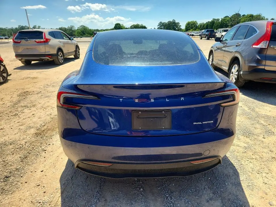 2024 TESLA MODEL 3   