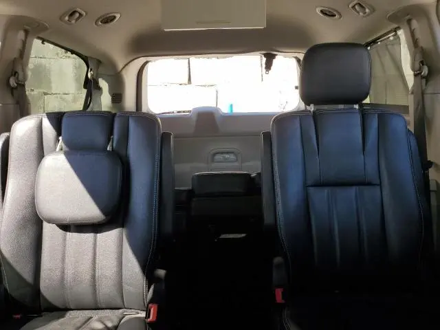 2016 CHRYSLER TOWN & COUNTRY TOURING  