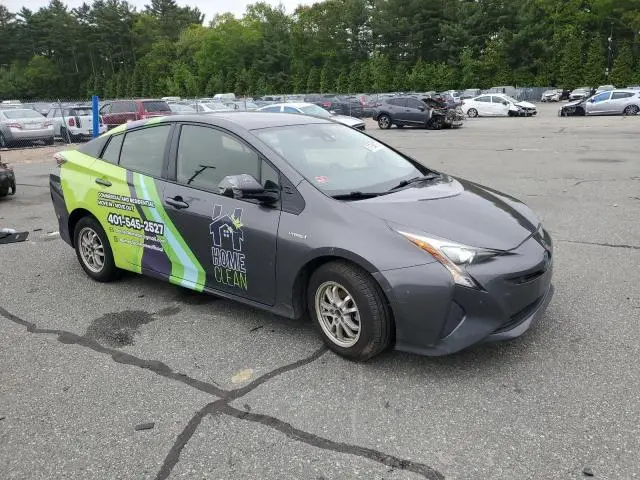 2017 TOYOTA PRIUS   