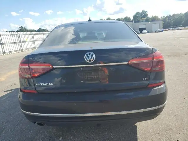 2018 VOLKSWAGEN PASSAT SE  
