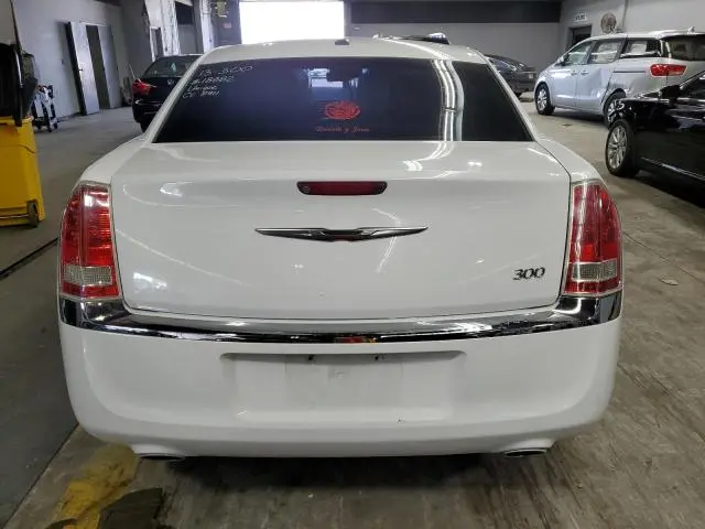 2013 CHRYSLER 300   