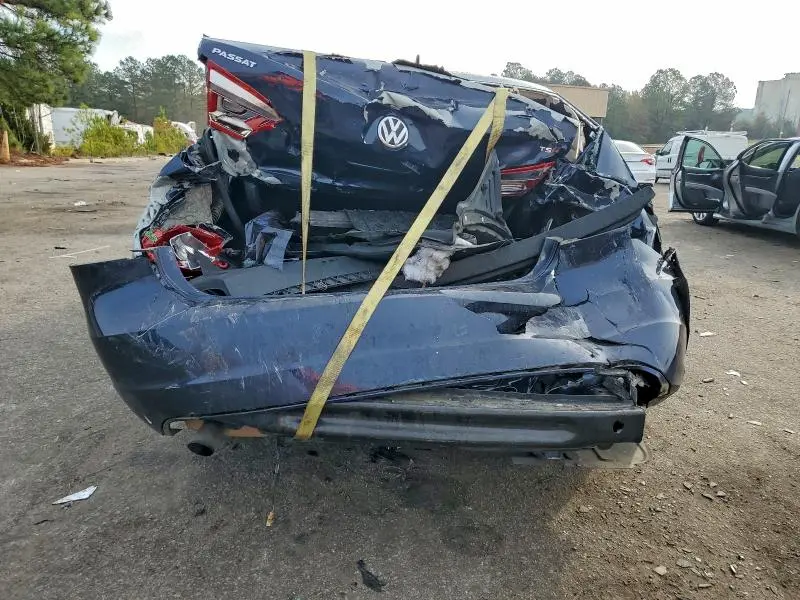 2015 VOLKSWAGEN PASSAT S  