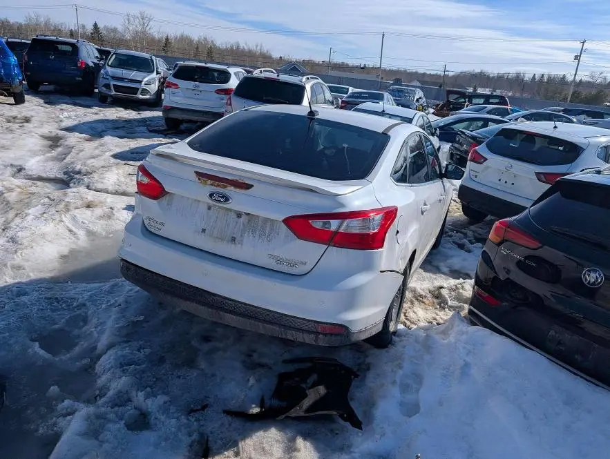 2013 FORD FOCUS TITANIUM  