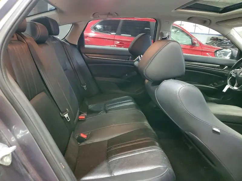 2022 HONDA ACCORD TOURING  