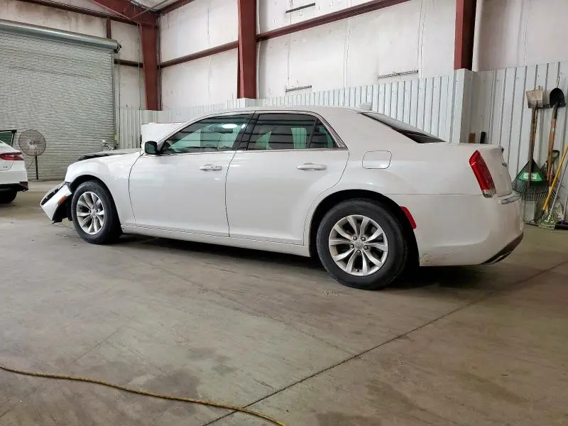 2016 CHRYSLER 300 LIMITED  