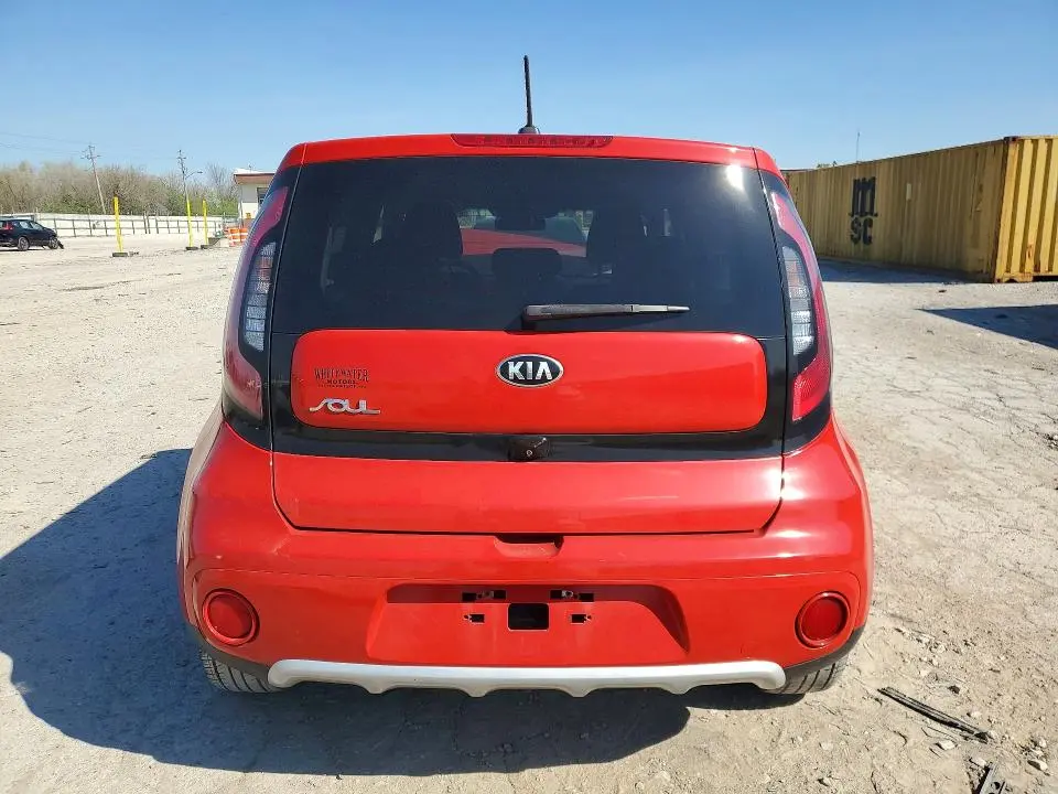 2017 KIA SOUL +  