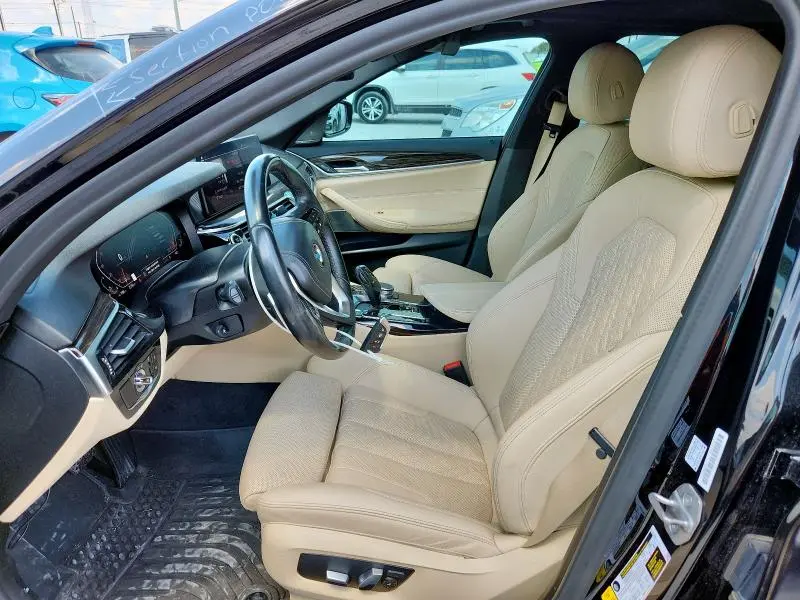 2021 BMW 530 I  
