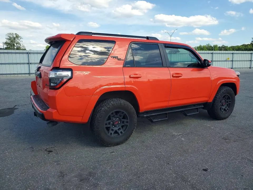 2024 TOYOTA 4RUNNER TRD OFF-ROAD PREMIUM  
