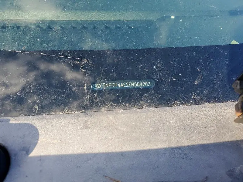 2015 HYUNDAI ELANTRA SE  