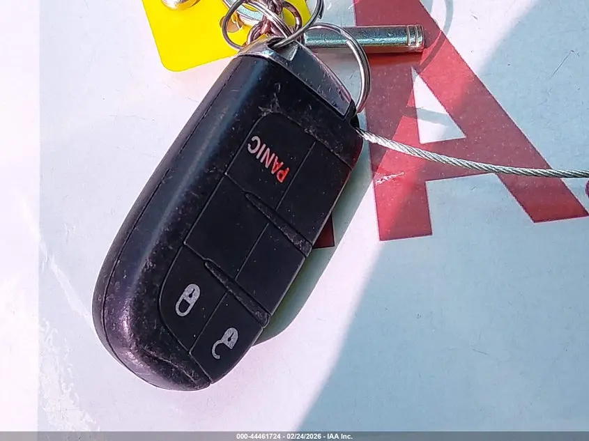 2018 JEEP GRAND CHEROKEE LAREDO E 4X2