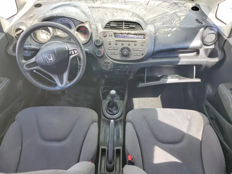 2011 HONDA FIT   