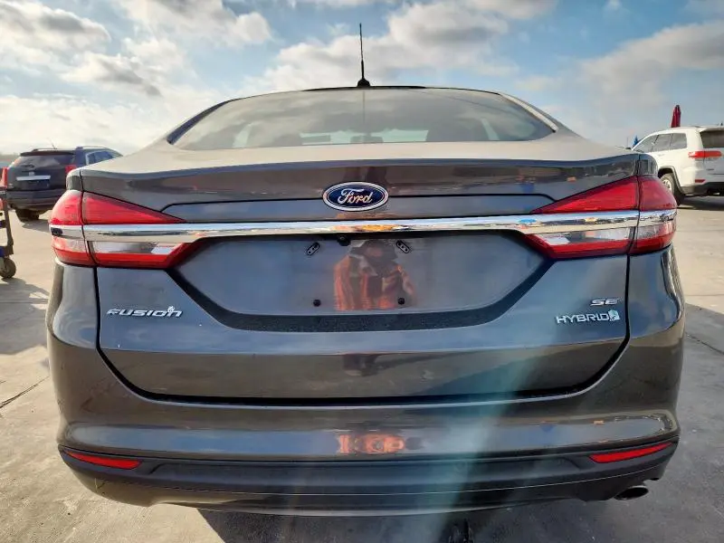 2018 FORD FUSION SE HYBRID  
