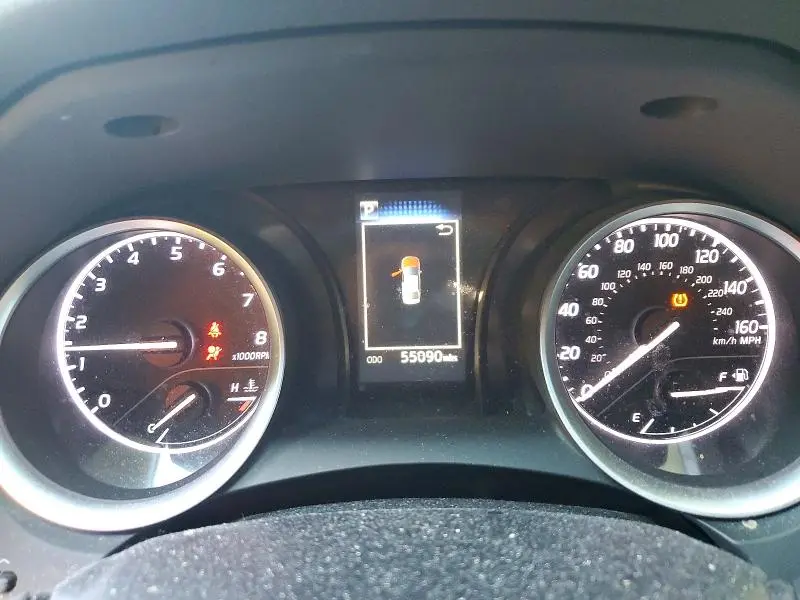 2021 TOYOTA CAMRY LE  