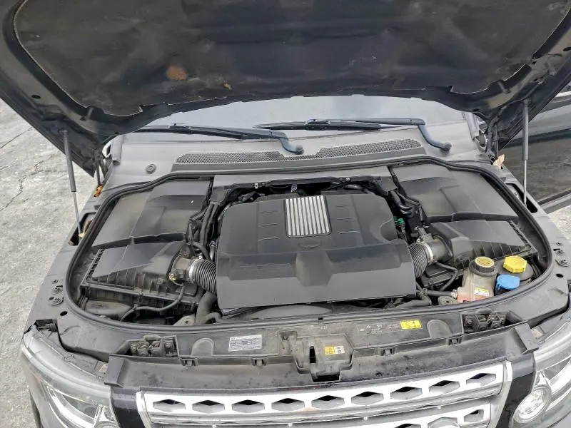 2014 LAND ROVER LR4 HSE LUXURY  