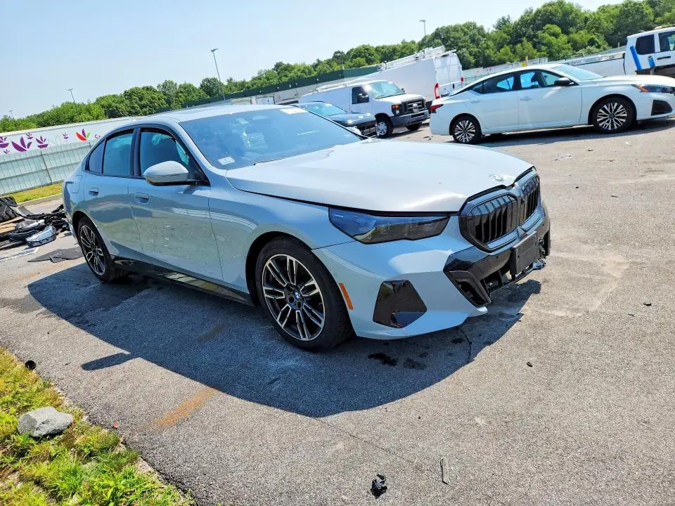 2026 BMW 530 XI  