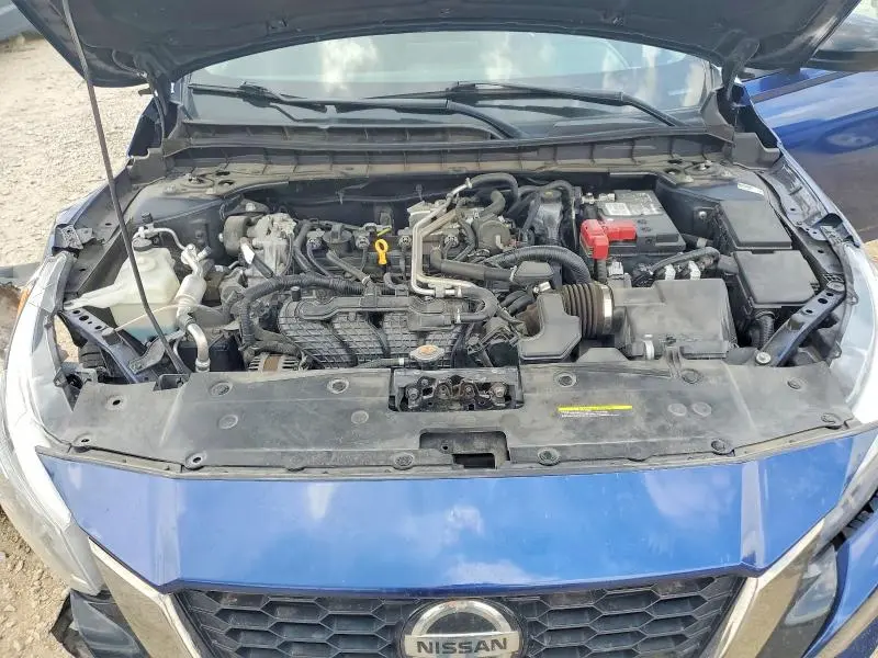 2021 NISSAN ALTIMA SR  