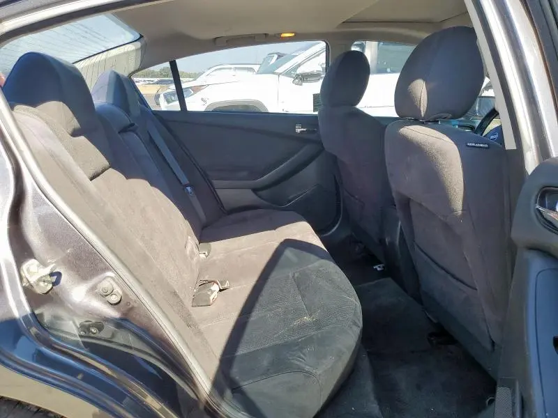 2011 NISSAN ALTIMA BASE  