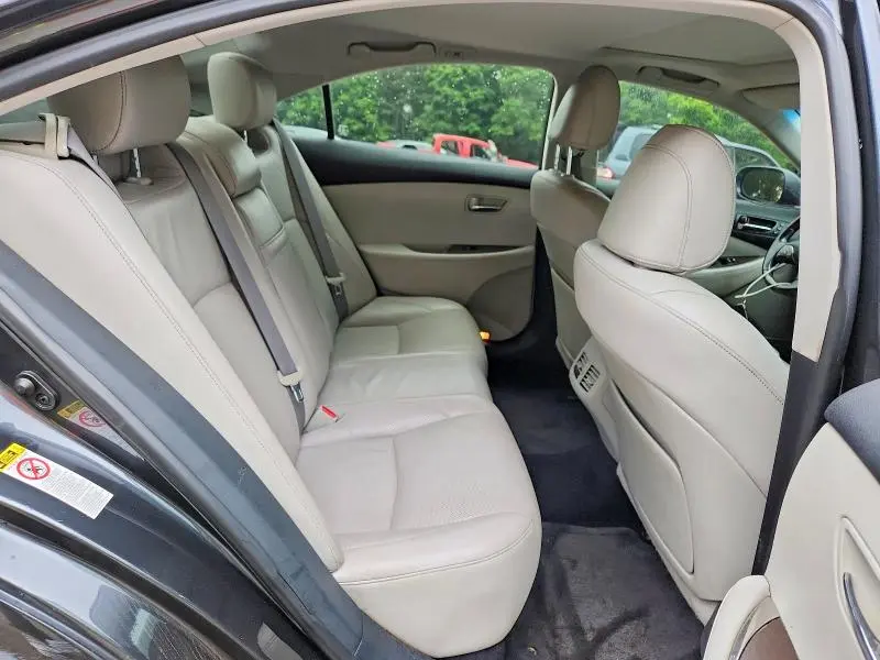 2011 LEXUS ES 350  