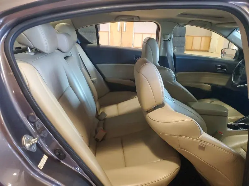 2013 ACURA ILX 20 TECH  