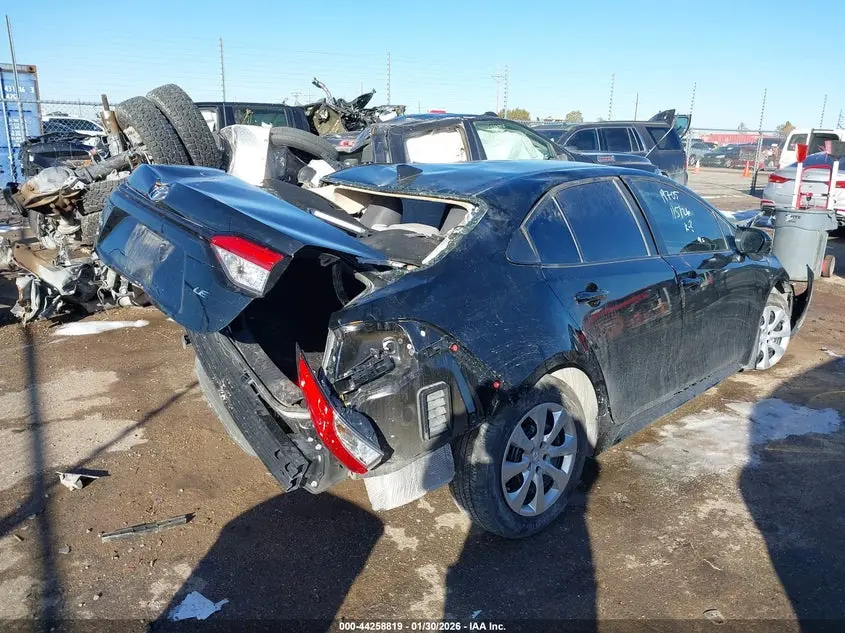 2025 TOYOTA COROLLA LE