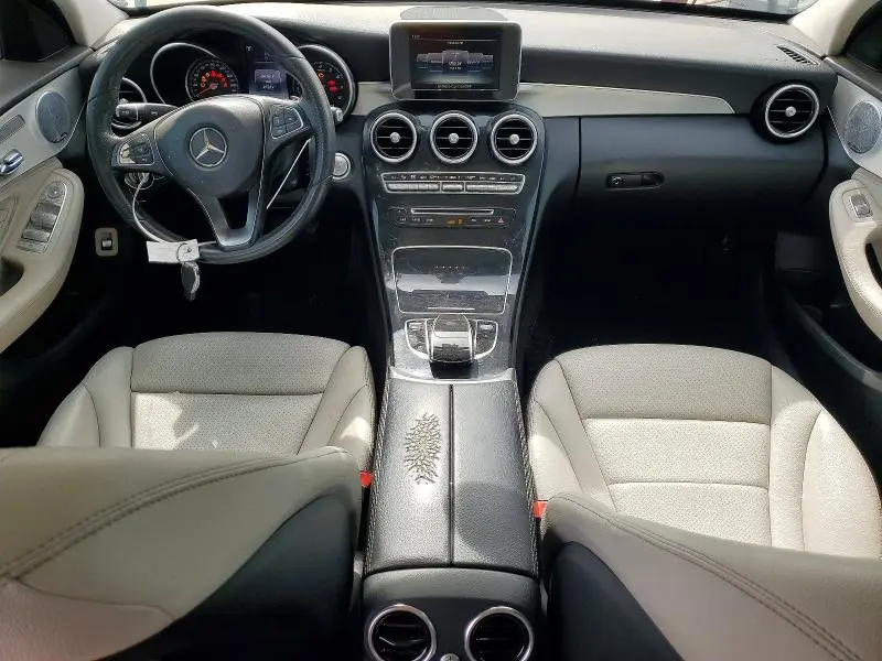 2015 MERCEDES-BENZ C 300  