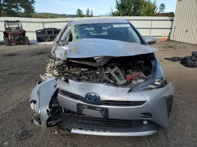 2021 TOYOTA PRIUS LE