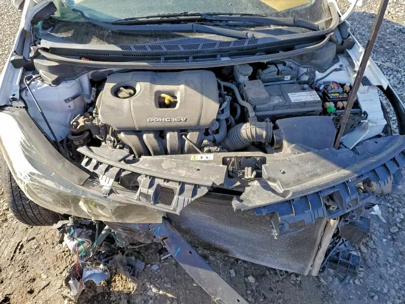 2017 KIA FORTE LX  
