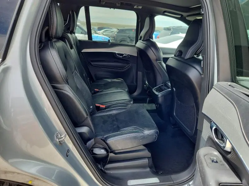 2019 VOLVO XC90 T6 R-DESIGN  