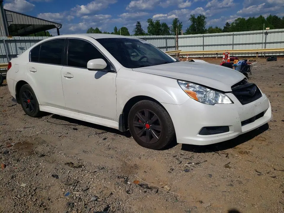 2010 SUBARU LEGACY 2.5I PREMIUM  