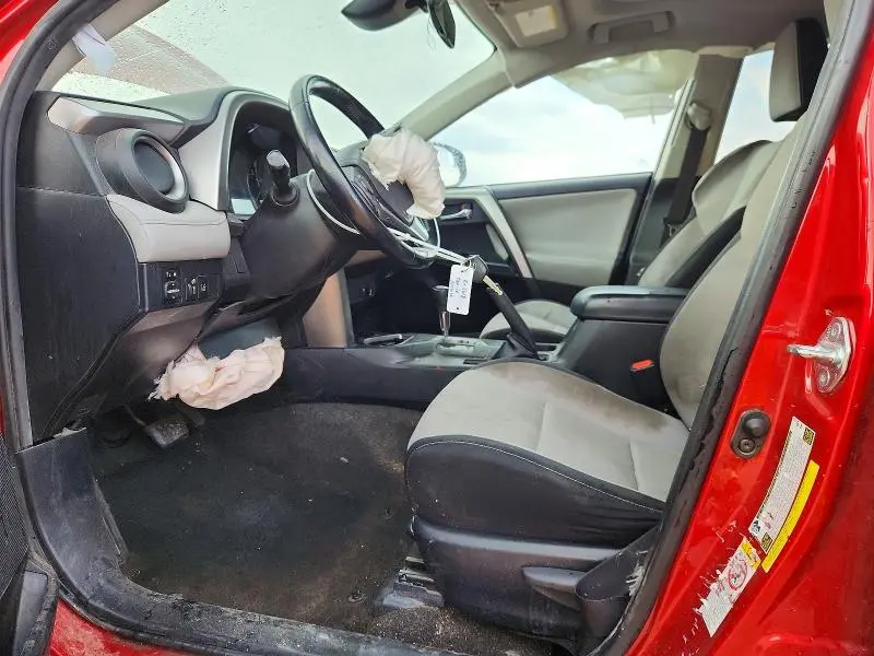 2017 TOYOTA RAV4 XLE  