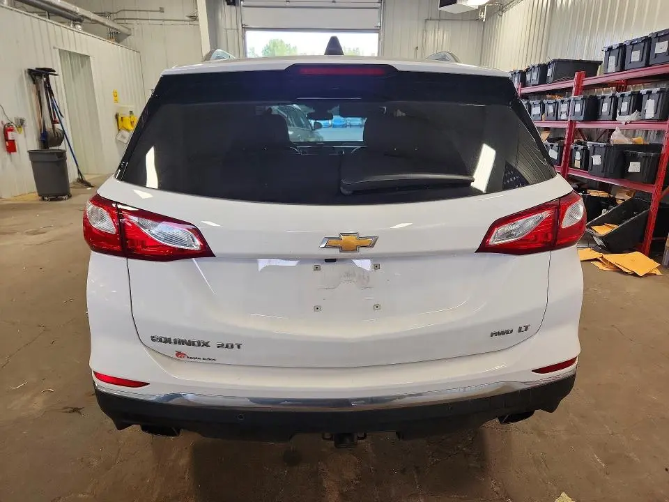 2020 CHEVROLET EQUINOX LT  