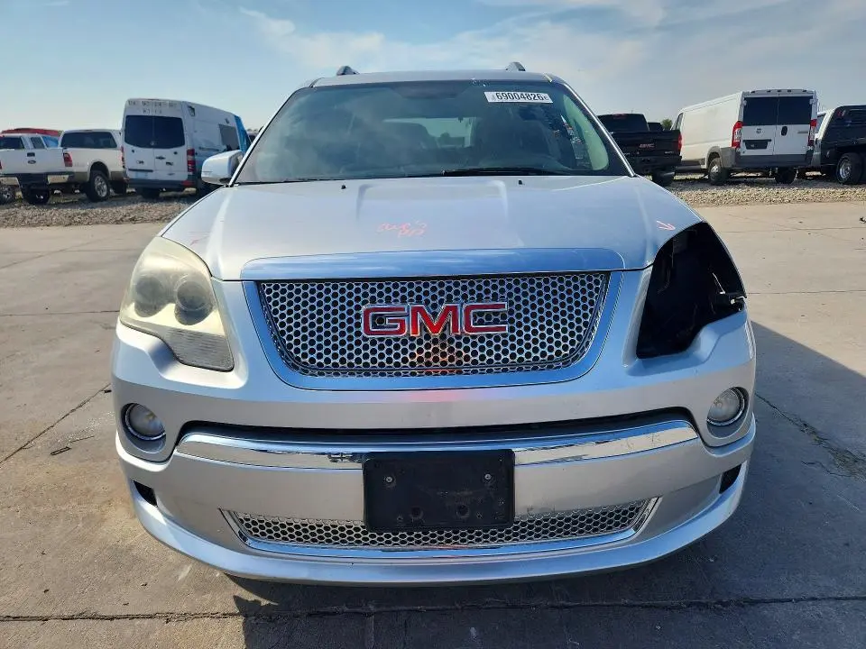 2012 GMC ACADIA DENALI  