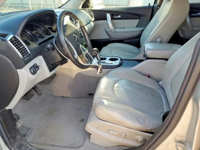 2011 GMC ACADIA SLT-1  