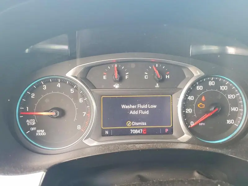 2021 CHEVROLET TRAVERSE LT  