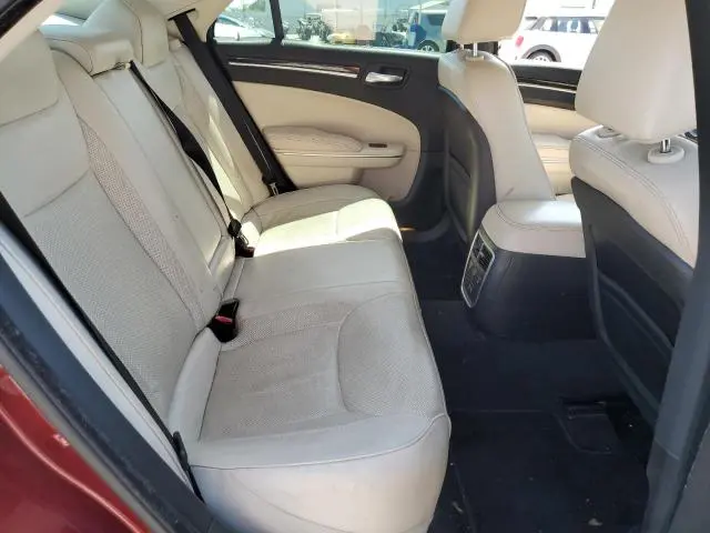2016 CHRYSLER 300C   