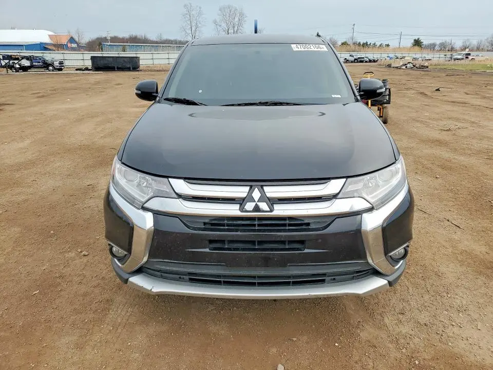 2017 MITSUBISHI OUTLANDER SE  