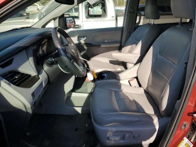 2018 TOYOTA SIENNA XLE