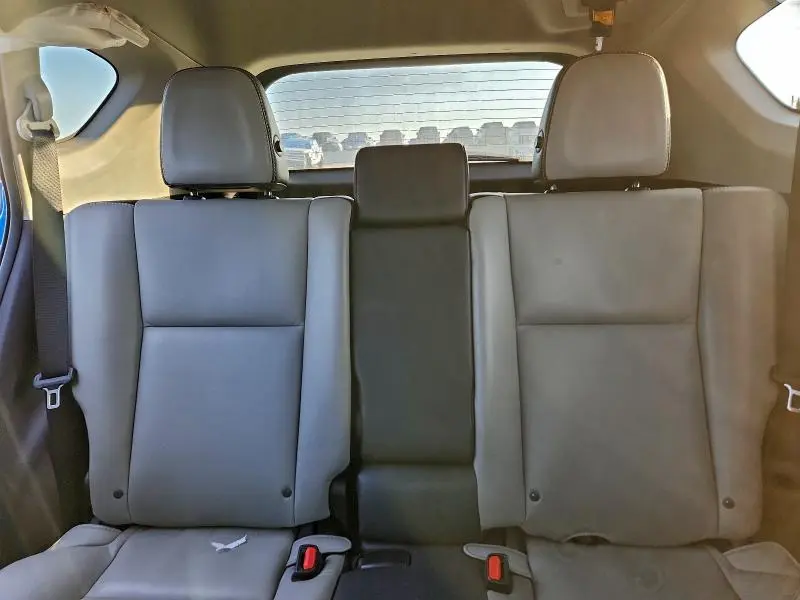 2016 TOYOTA RAV4 LIMITED  