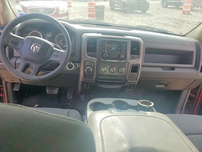 2014 RAM 1500 ST  