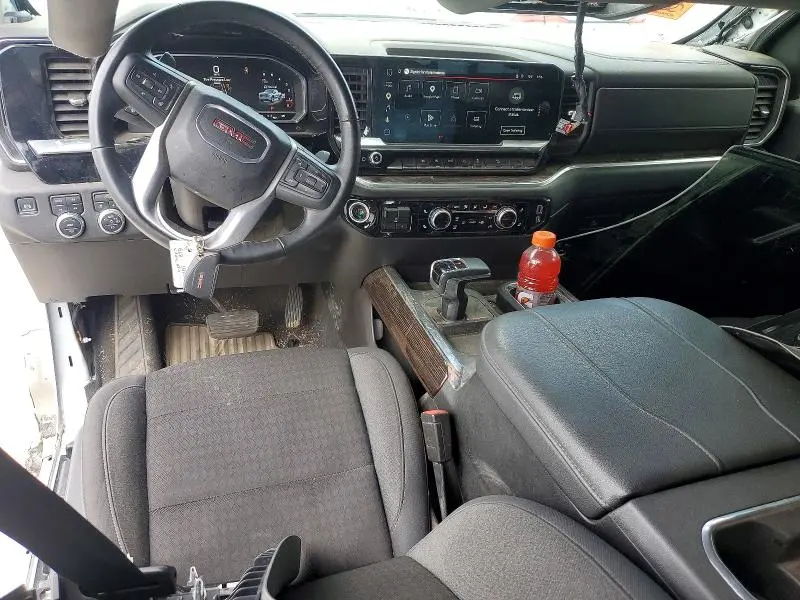 2025 GMC SIERRA K1500 ELEVATION  