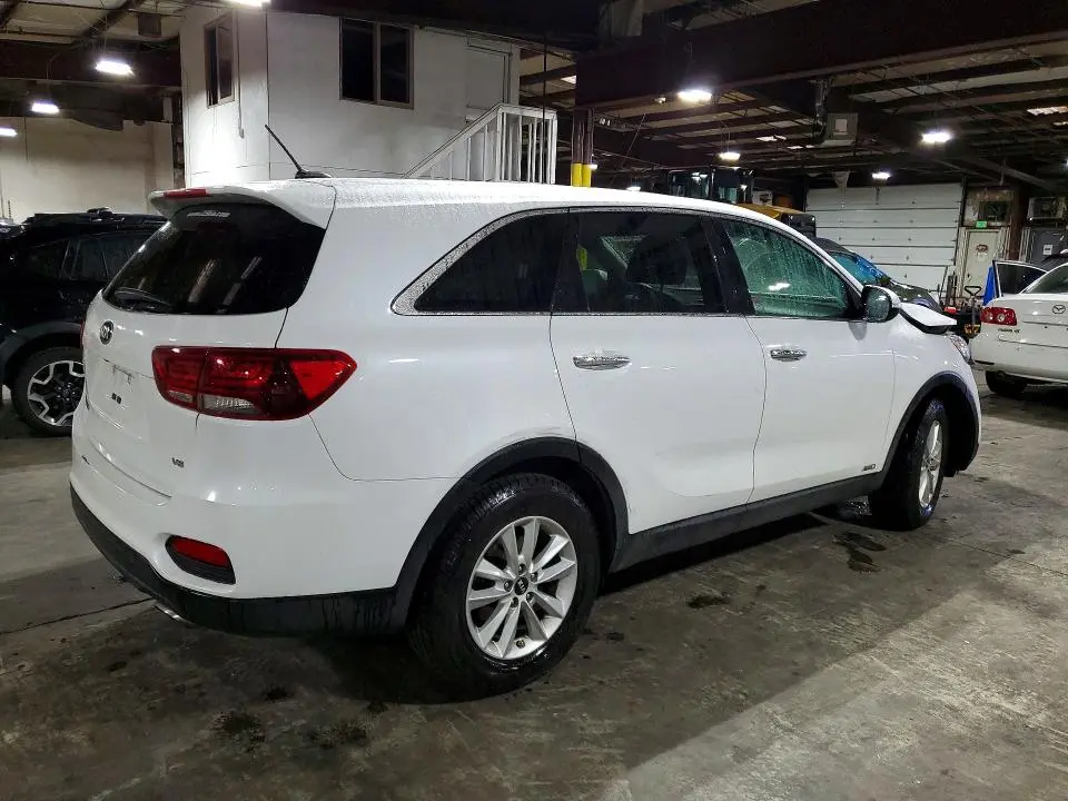 2019 KIA SORENTO LX V6  