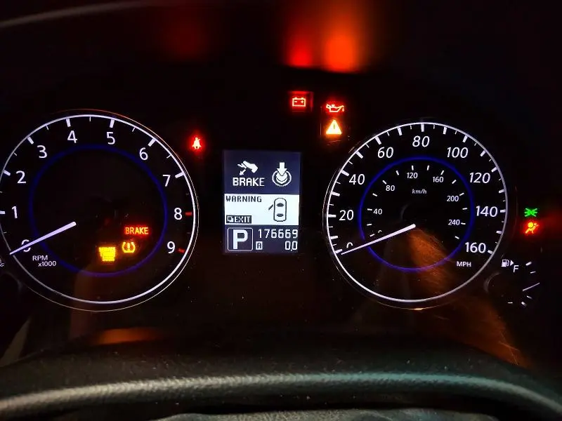 2012 INFINITI G37 BASE  