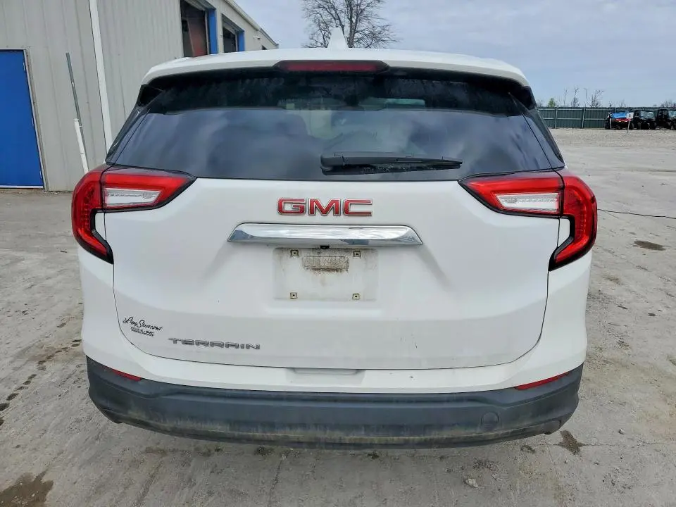 2022 GMC TERRAIN SLE  