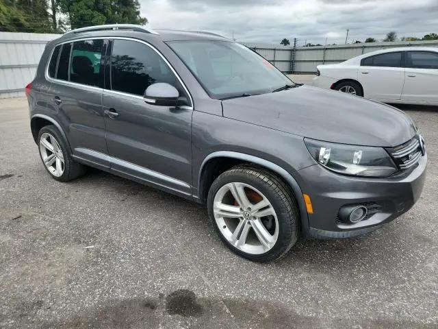 2016 VOLKSWAGEN TIGUAN S  